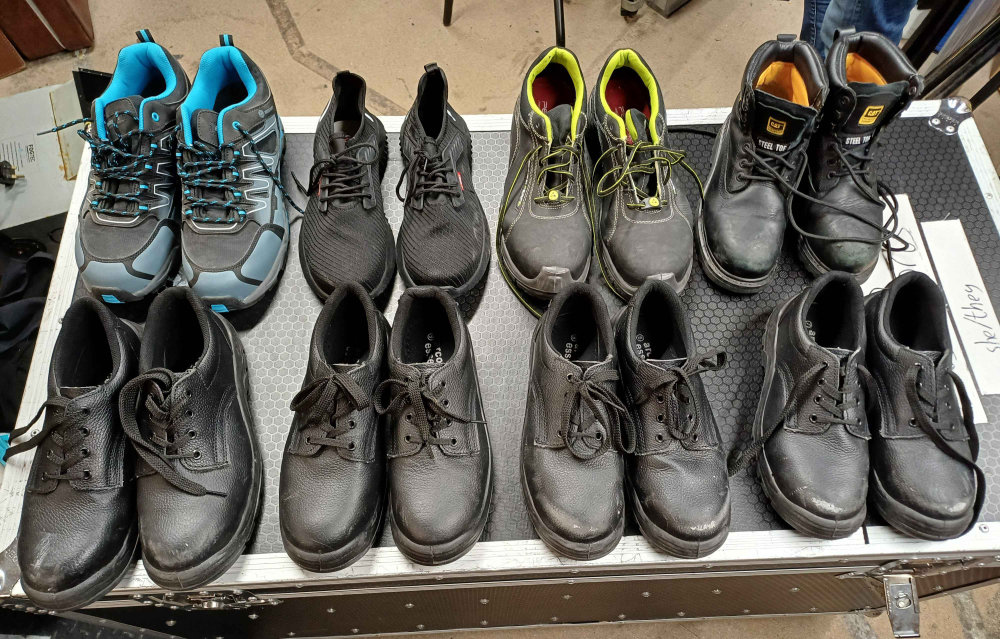 Old Tech Crew Safety Shoe Stock